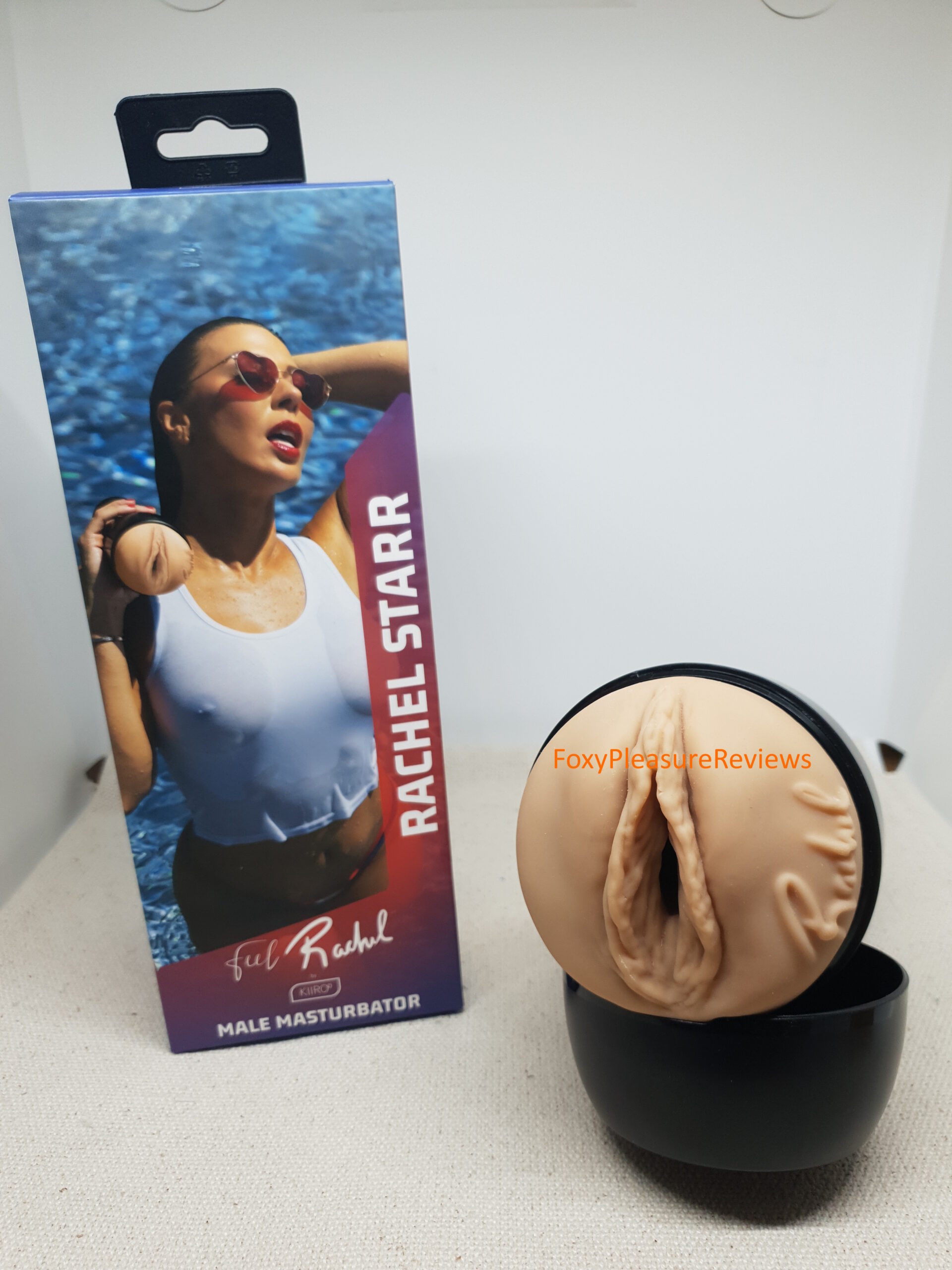 FeelRachel presented without lid